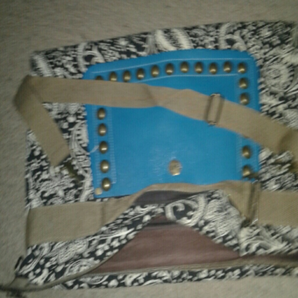 Bag - Picture 3 of 5